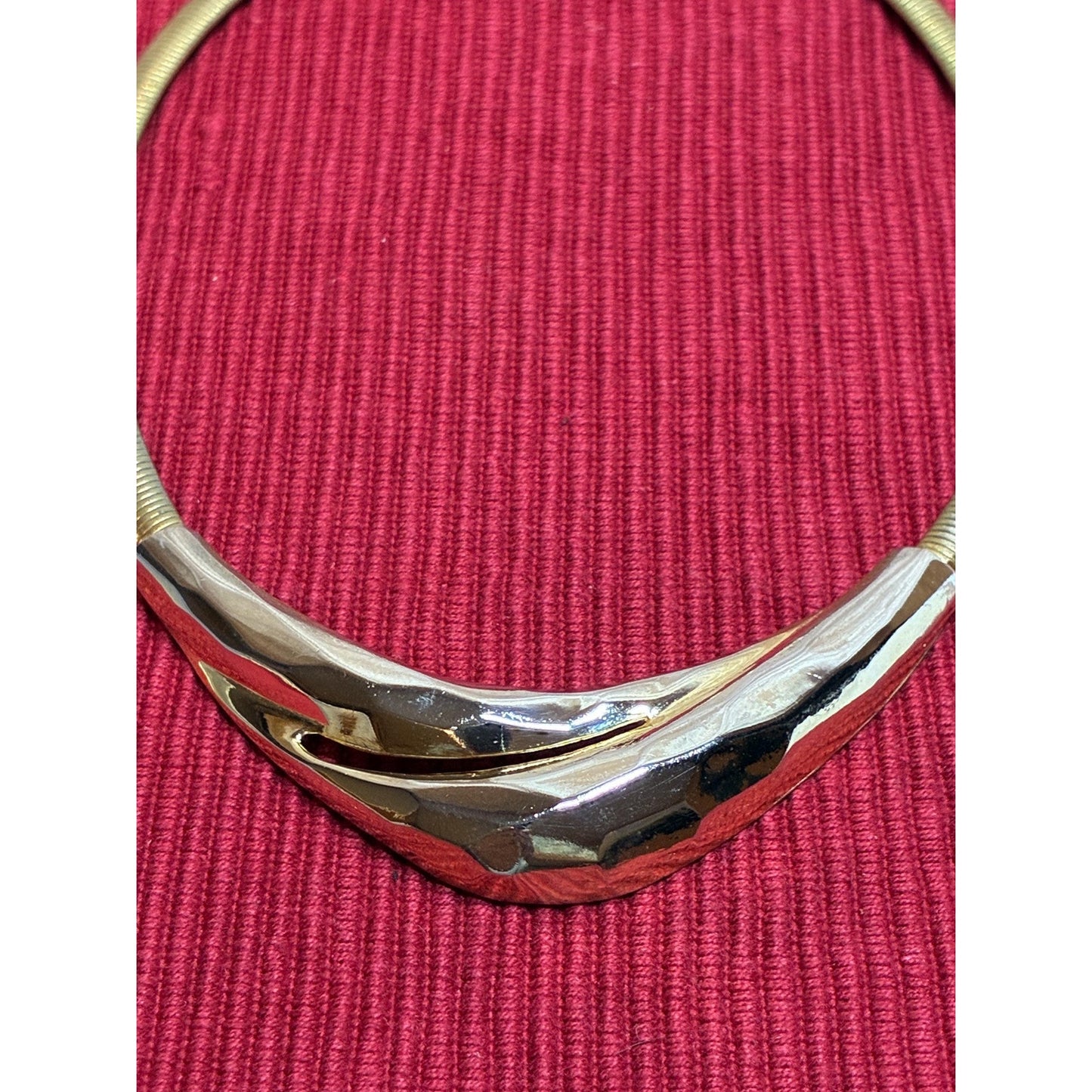 Vintage 1980s Gold Tone Flat Snake Chain Statement Necklace | Faceted Modernist Collar 17”
