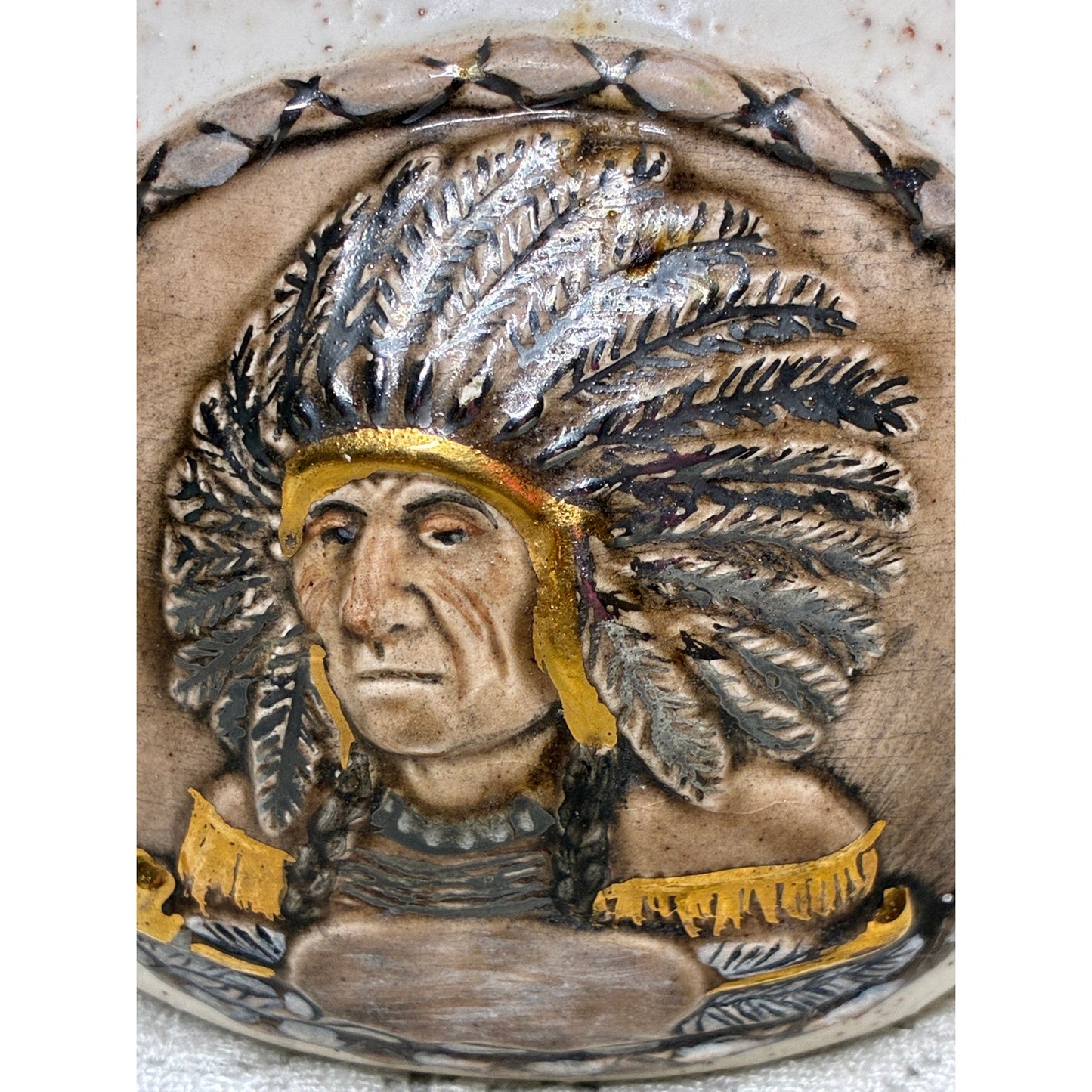 Native American Wedding Vase – Proud Chief & Tomahawk Motif – 6” Speckled Ceramic Southwest Decor – Mid-Century pottery