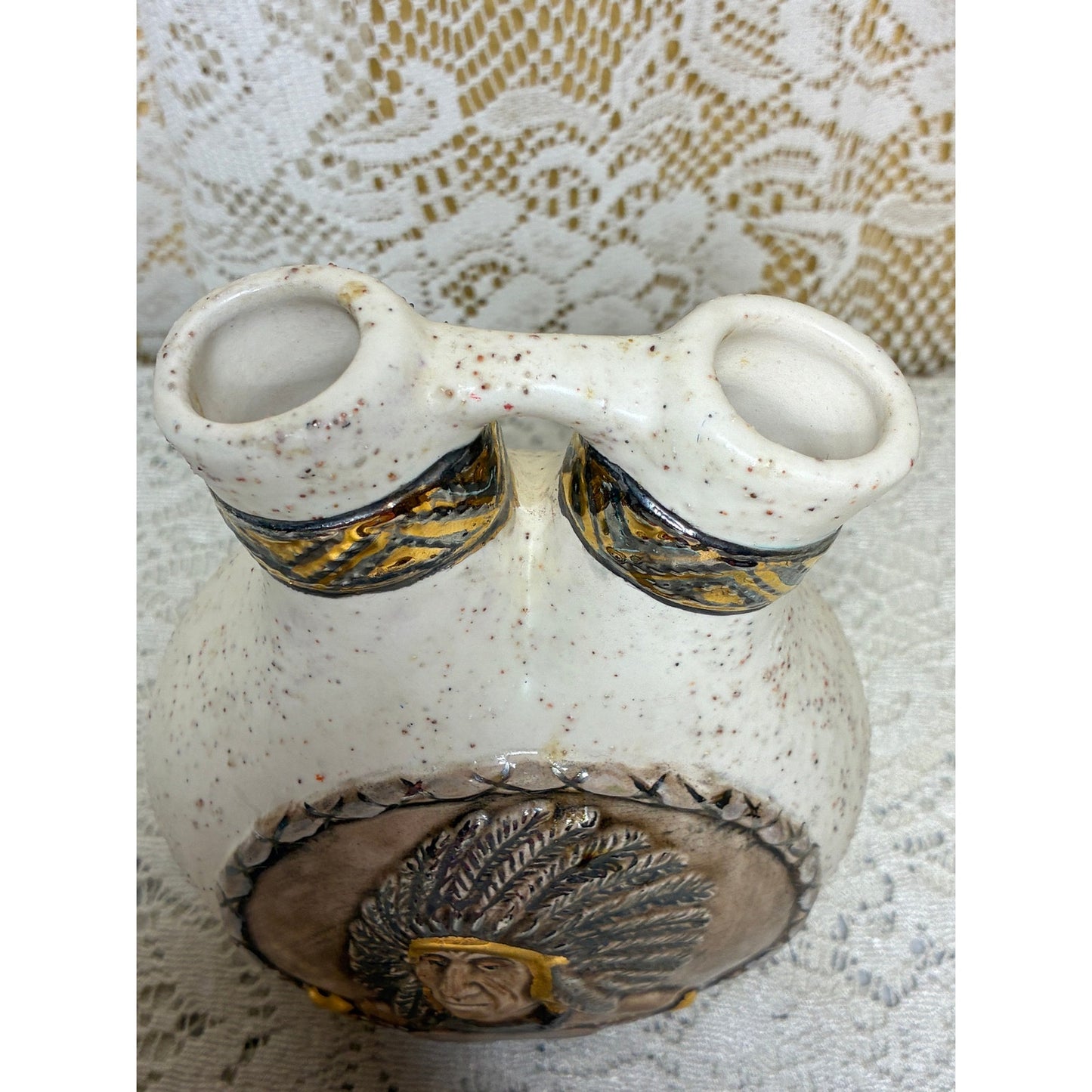 Native American Wedding Vase – Proud Chief & Tomahawk Motif – 6” Speckled Ceramic Southwest Decor – Mid-Century pottery